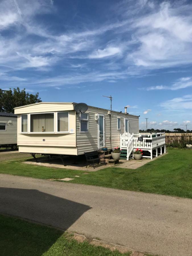 Maisies Caravan For Hire Skipsea Exterior photo